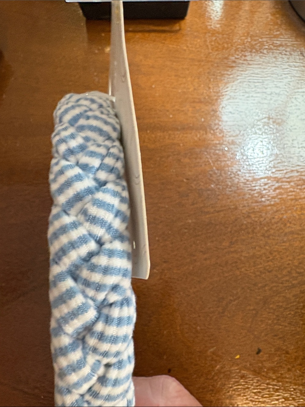 headband - Picture 2 of 3